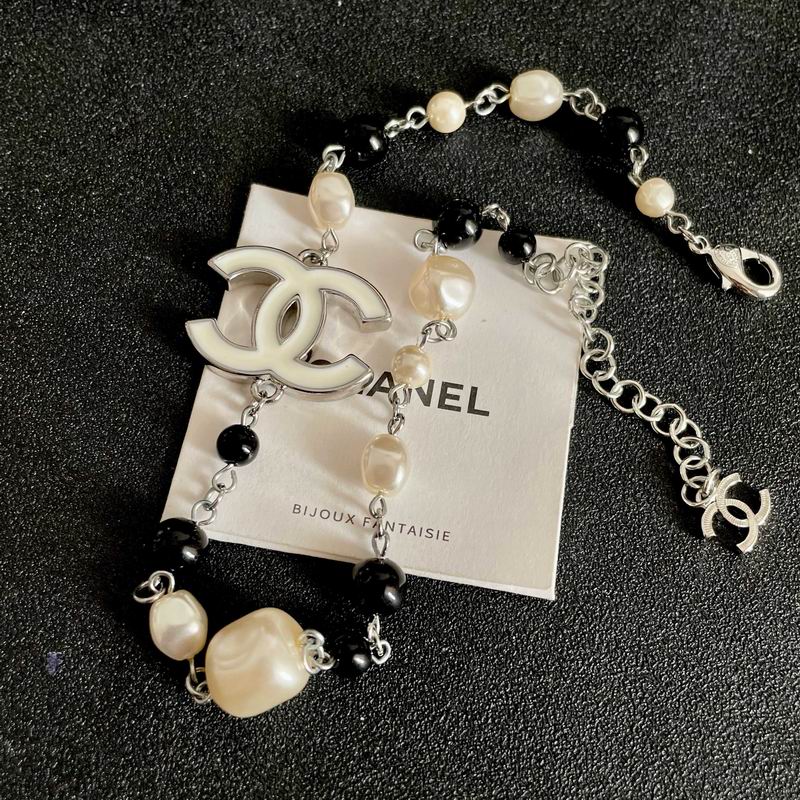 Chanel Necklace 09yxs13